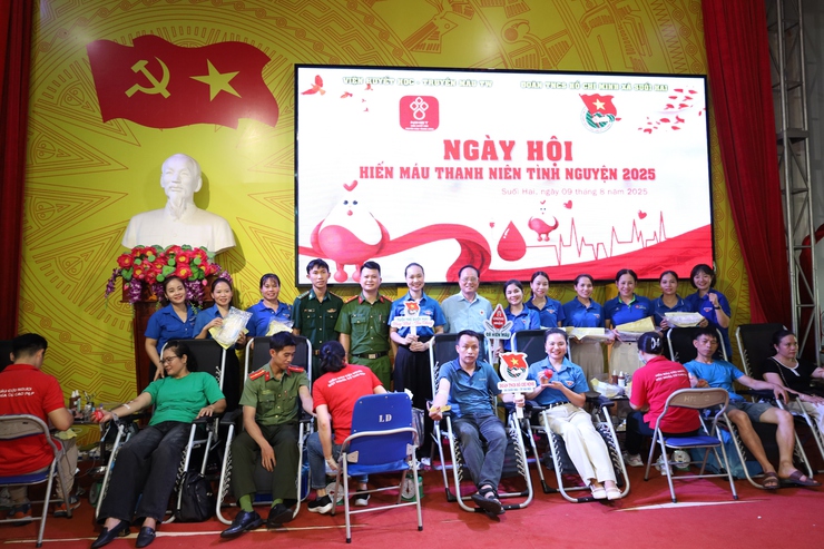Xã Suối Hai tổ chức Ngày hội thanh niên hiến máu tình nguyện năm 2025- Ảnh 1.