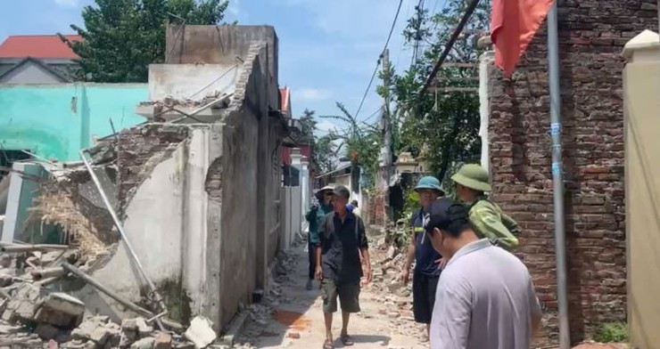 Nhân dân ngõ 3, thôn Bướm hiến đất mở đường góp sức dựng xây quê hương- Ảnh 4.