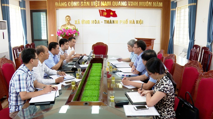 LÃNH ĐẠO UBND XÃ LÀM VIỆC VỚI XÍ NGHIỆP THUỶ LỢI ỨNG HOÀ- Ảnh 1.