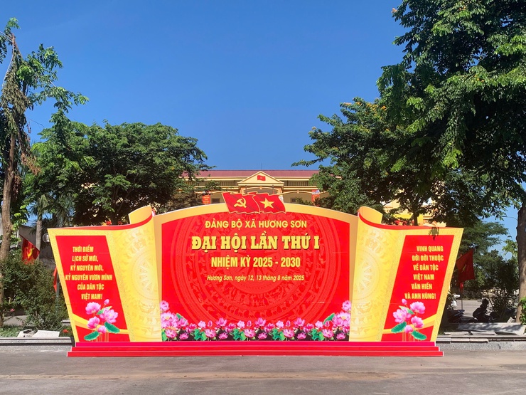 Đại hội Đảng bộ xã Hương Sơn lần thứ nhất hướng tới phát triển bền vững và toàn diện- Ảnh 3.