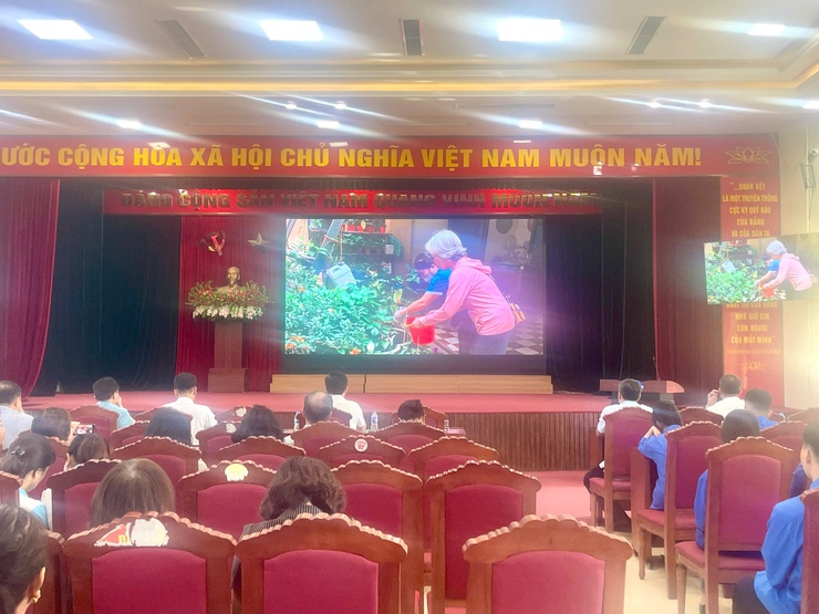 XÃ VĨNH THANH PHÁT ĐỘNG CHIẾN DỊCH VỆ SINH MÔI TRƯỜNG, TÌM KIẾM DIỆT BỌ GẬY PHÒNG CHỐNG SỐT XUẤT HUYẾT- Ảnh 5.