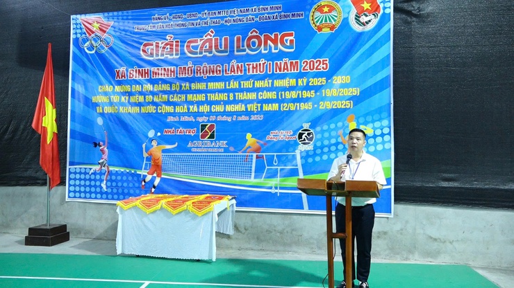 Khai mạc Giải cầu lông Chào mừng Đại hội Đảng bộ xã Bình Minh lần thứ I, nhiệm kỳ 2025- 2030- Ảnh 1.