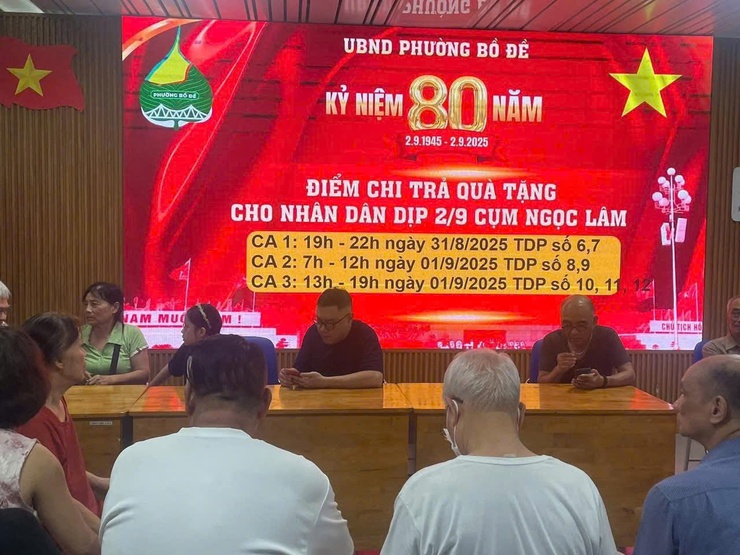 Trao quà tặng Tết độc lập 2/9 nhanh chóng, kịp thời đến Nhân dân- Ảnh 13.