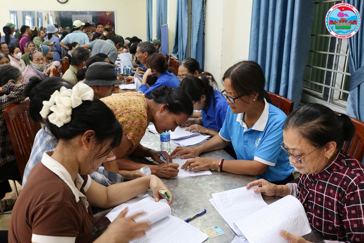 Xã Hưng Đạo triển khai chi trả quà tặng nhân dân nhân dịp Quốc khánh 2/9- Ảnh 9.