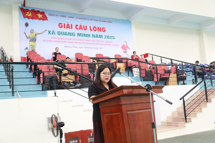 Sôi nổi Giải cầu lông xã Quang Minh chào mừng 80 năm Quốc khánh 2/9- Ảnh 2.