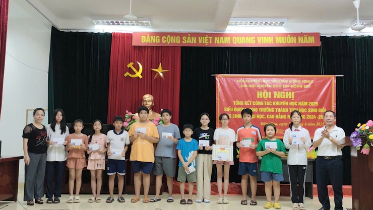 PHƯỜNG ĐÔNG NGẠC CÓ NHIỀU HOẠT ĐỘNG CHÀO MỪNG 80 NĂM CÁCH MẠNG THÁNG TÁM THÀNH CÔNG (19/8/1945 – 19/8/2025), QUỐC KHÁNH NƯỚC CỘNG HÒA XHCN VIỆT NAM (02/9/1945 – 02/9/2025)- Ảnh 15.