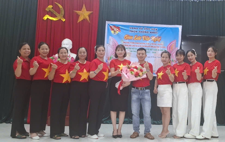 ỨNG HÒA SÔI NỔI CÁC HOẠT ĐỘNG VĂN HÓA, VĂN NGHỆ, THỂ DỤC THỂ THAO CHÀO MỪNG KỶ NIỆM 80 NĂM QUỐC KHÁNH 2/9.- Ảnh 25.