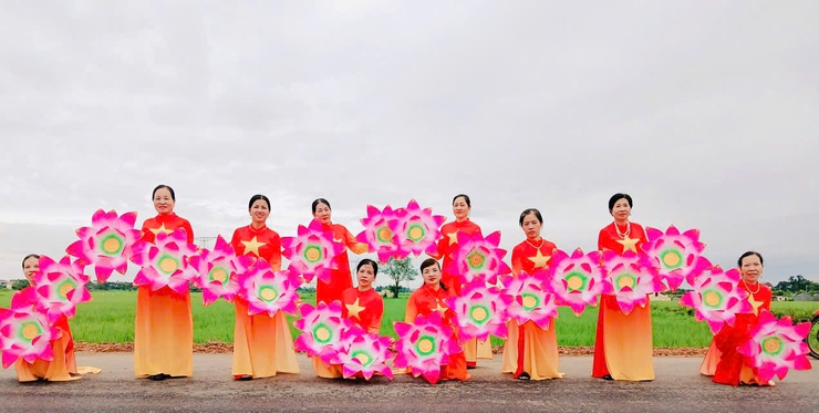 ỨNG HÒA SÔI NỔI CÁC HOẠT ĐỘNG VĂN HÓA, VĂN NGHỆ, THỂ DỤC THỂ THAO CHÀO MỪNG KỶ NIỆM 80 NĂM QUỐC KHÁNH 2/9.- Ảnh 30.