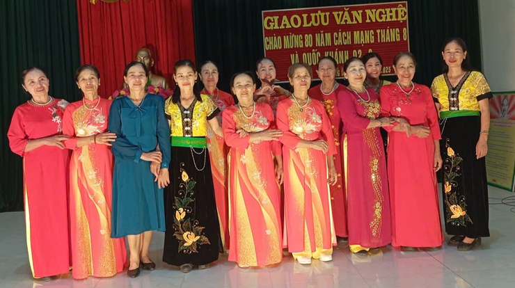 ỨNG HÒA SÔI NỔI CÁC HOẠT ĐỘNG VĂN HÓA, VĂN NGHỆ, THỂ DỤC THỂ THAO CHÀO MỪNG KỶ NIỆM 80 NĂM QUỐC KHÁNH 2/9.- Ảnh 31.