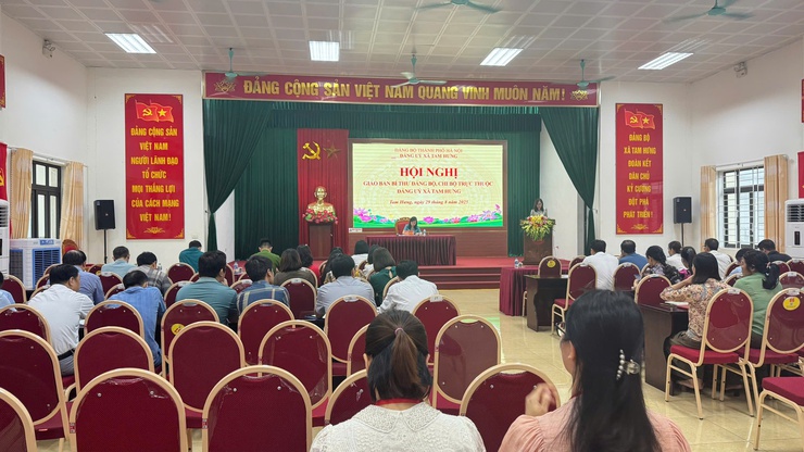ĐẢNG ỦY XÃ TAM HƯNG TỔ CHỨC HỘI NGHỊ GIAO BAN BÍ THƯ CÁC CHI, ĐẢNG BỘ TRỰC THUỘC- Ảnh 5.