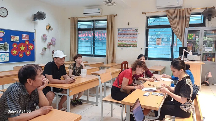 Phường Ba Đình huy động toàn lực để trao quà Tết Độc Lập cho người dân- Ảnh 3.