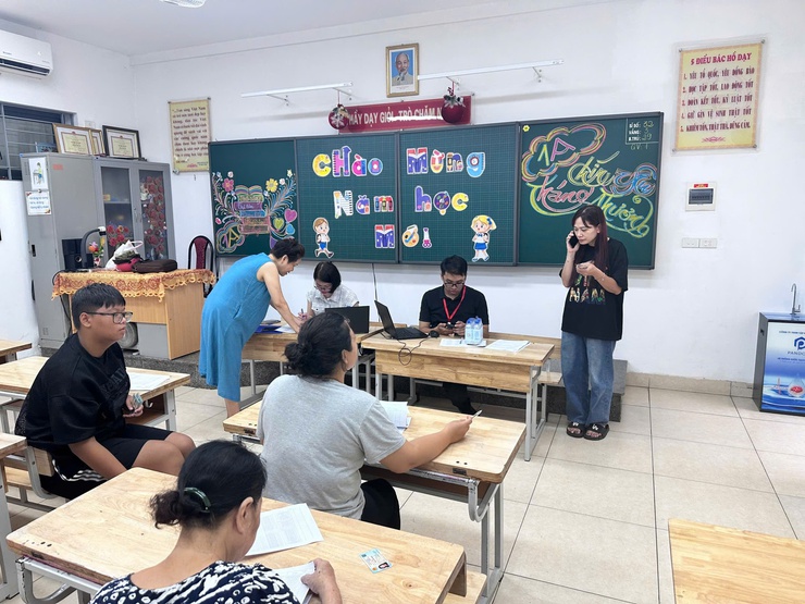 Phường Ba Đình huy động toàn lực để trao quà Tết Độc Lập cho người dân- Ảnh 4.
