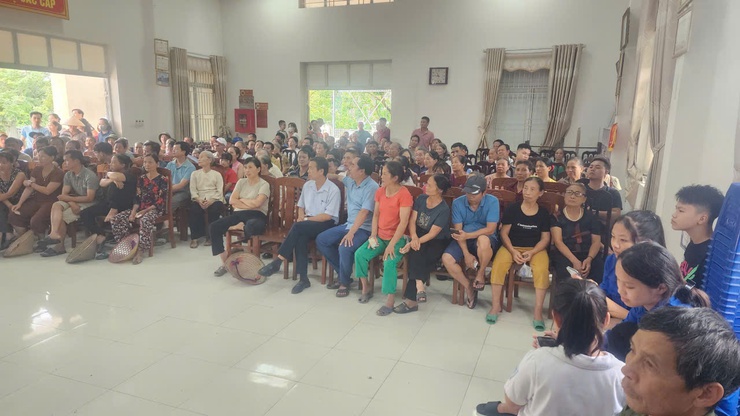 Tam Hưng kịp thời trao quà Tết độc lập đến người dân- Ảnh 1.