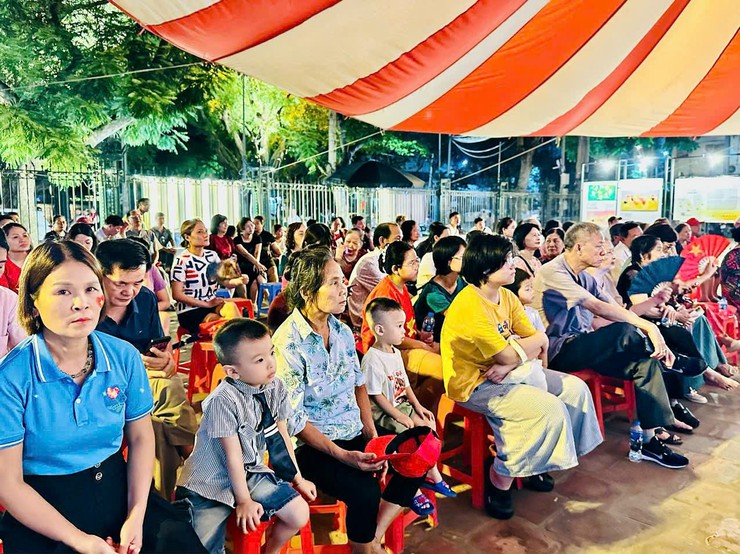 CHƯƠNG TRÌNH NGHỆ THUẬT CHÀO MỪNG 80 NĂM CÁCH MẠNG THÁNG TÁM VÀ QUỐC KHÁNH 2/9- Ảnh 6.