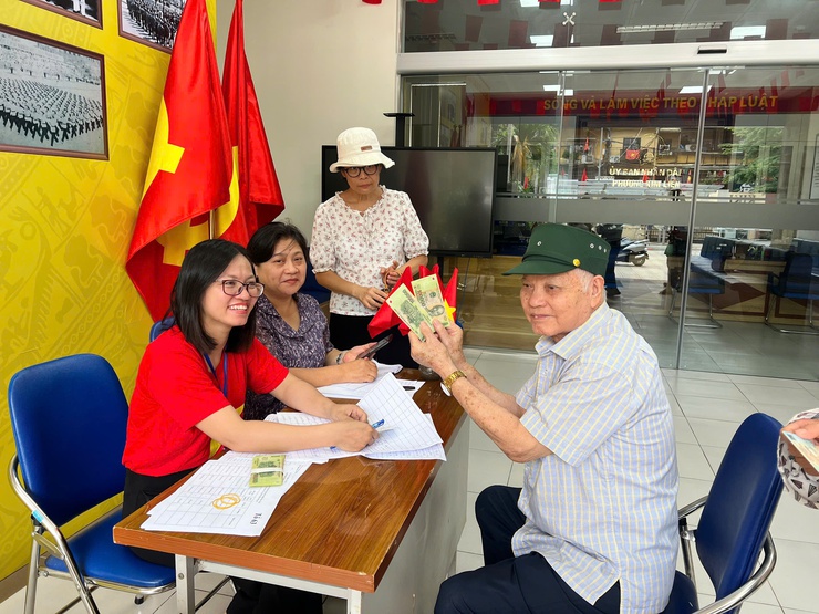 “Món quà Tết Độc lập – Tình cảm của Đảng, Nhà nước trao tận tay Nhân dân”- Ảnh 12.