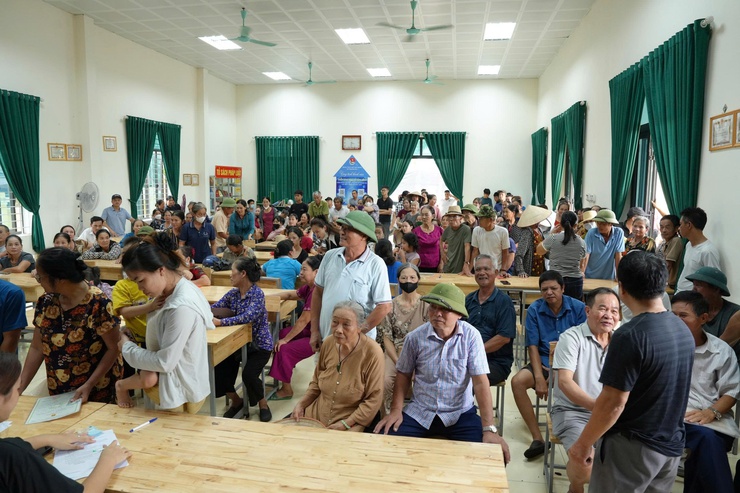 Xã Thanh Oai: Huy động toàn lực để trao tặng quà Tết Độc lập đến tận tay người dân, cơ bản hoàn thành trong ngày 01/9- Ảnh 7.