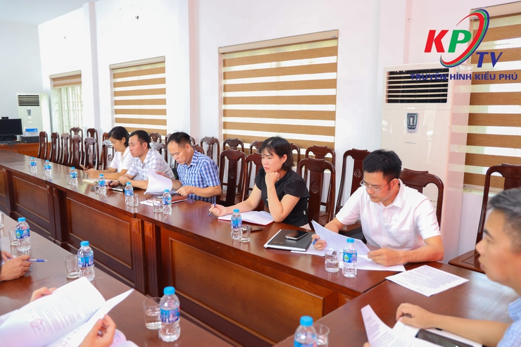 Xã Kiều Phú: Đẩy mạnh giải ngân vốn đầu tư công, tháo gỡ khó khăn trong cấp giấy chứng nhận đất nông nghiệp và thúc đẩy chuyển đổi cơ cấu cây trồng, vật nuôi- Ảnh 2.