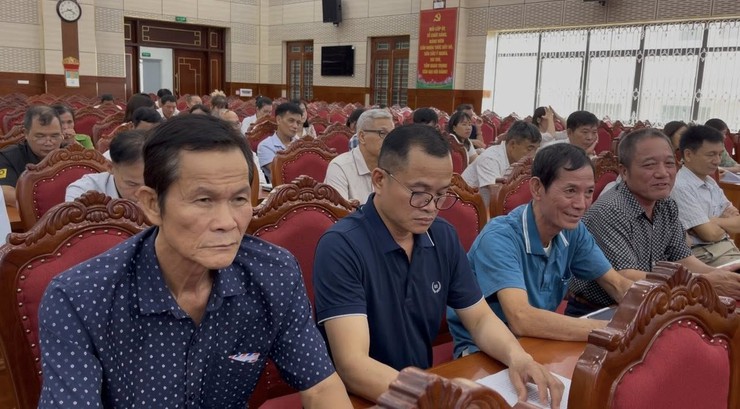 UBMTTQVN xã Phúc Thọ lấy ý kiến góp ý dự thảo văn kiện trình Đại hội Đại biểu MTTQ xã lần thứ I- Ảnh 7.