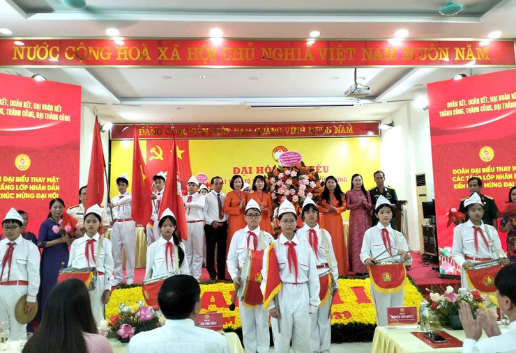 MTTQ Việt Nam phường Kiến Hưng "Phát huy sức mạnh đại đoàn kết toàn dân tộc, đổi mới, sáng tạo, nâng cao chất lượng, hiệu quả hoạt động của Mặt trận Tổ quốc các cấp, xây dựng phường Kiến Hưng ngày càng phát triển, văn minh, hiện đại"- Ảnh 9.