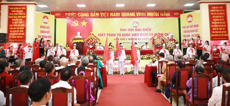 Uỷ ban MTTQ Việt Nam xã Minh Châu: Khẳng định vai trò trong xây dựng quê hương xanh - văn minh - hạnh phúc- Ảnh 2.