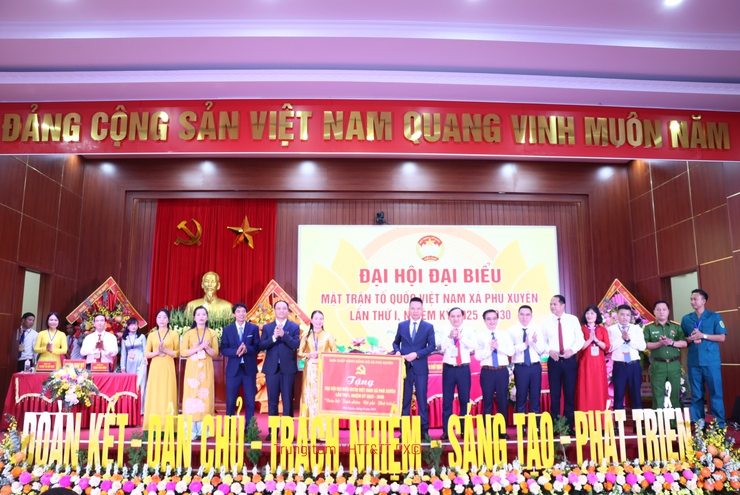 Đại hội đại biểu MTTQ Việt Nam xã Phú Xuyên lần thứ I, nhiệm kỳ 2025 - 2030- Ảnh 2.