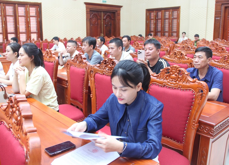 Xã Thạch Thất tổ chức tuyên truyền về PCCC & CNCH, triển khai việc thực hiện hướng dẫn khai báo, cập nhật thông tin của cơ sở thuộc diện quản lý về PCCC & CNCH- Ảnh 6.