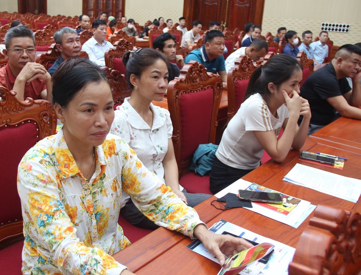 Xã Thạch Thất tổ chức tuyên truyền về PCCC & CNCH, triển khai việc thực hiện hướng dẫn khai báo, cập nhật thông tin của cơ sở thuộc diện quản lý về PCCC & CNCH- Ảnh 7.