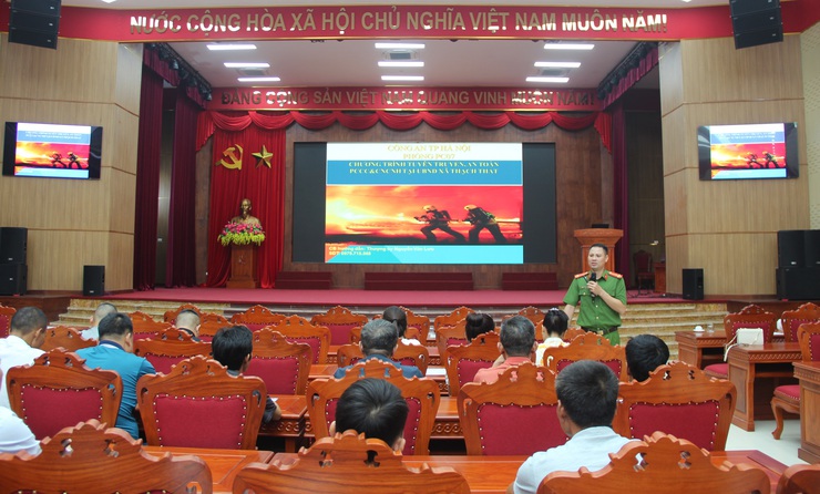 Xã Thạch Thất tổ chức tuyên truyền về PCCC & CNCH, triển khai việc thực hiện hướng dẫn khai báo, cập nhật thông tin của cơ sở thuộc diện quản lý về PCCC & CNCH- Ảnh 3.