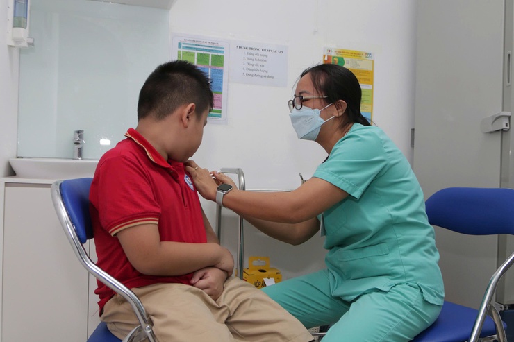 Phòng chống cúm mùa ở trẻ em mùa tựu trường: Lời khuyên từ chuyên gia y tế- Ảnh 1.