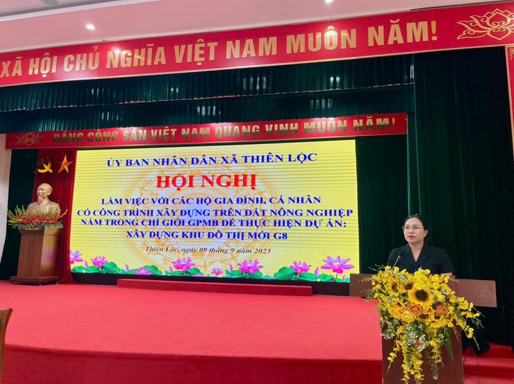 UBND xã Thiên Lộc tổ chức hội nghị làm việc với các hộ gia đình, cá nhân có công trình xây dựng trên đất nông nghiệp trong chỉ giới GPMB để thực hiện dự án: Xây dựng khu đô thị mới G8- Ảnh 2.