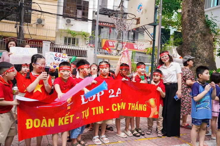 Giải bơi kình ngư Tô Vĩnh Diện lần thứ nhất – Sân chơi thể thao, hành trang kỹ năng sống- Ảnh 2.
