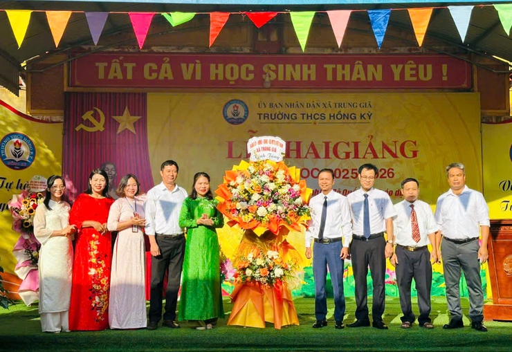 CÁC TRƯỜNG HỌC TRÊN ĐỊA BÀN XÃ TRUNG GIÃ TƯNG BỪNG KHAI GIẢNG NĂM HỌC MỚI 2025-2026- Ảnh 2.