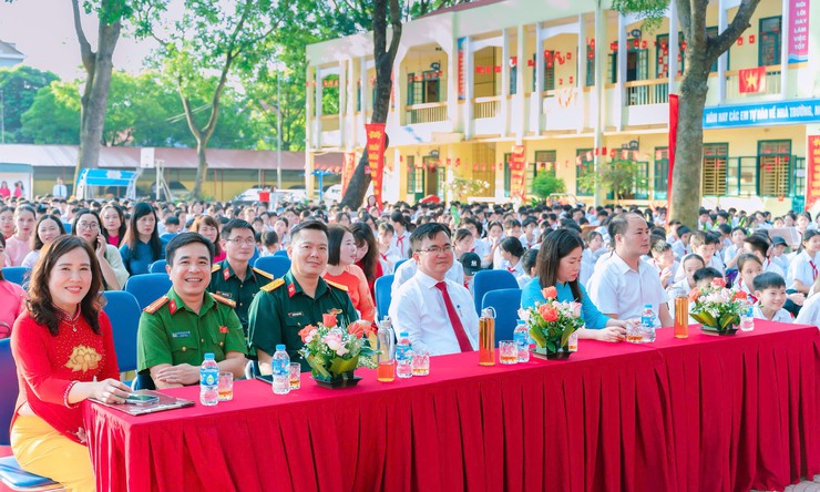 CÁC TRƯỜNG HỌC TRÊN ĐỊA BÀN XÃ TRUNG GIÃ TƯNG BỪNG KHAI GIẢNG NĂM HỌC MỚI 2025-2026- Ảnh 5.