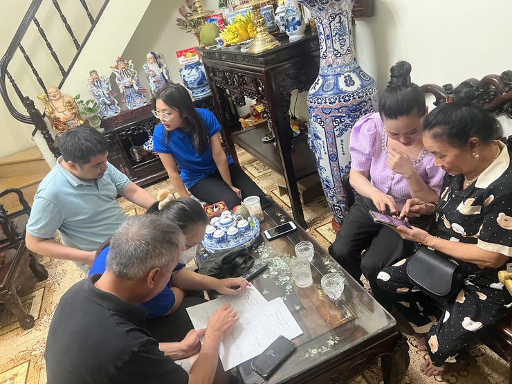 Chuỗi hoạt động triển khai thực hiện Chỉ thị 11 của UBND Thành phố Hà Nội, lan tỏa sâu rộng phong trào “Bình dân học vụ số” đến từng tổ dân phố, hộ gia đình- Ảnh 12.