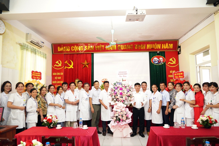 Sở Y tế Hà Nội công bố Quyết định bổ nhiệm Giám đốc Bệnh viện đa khoa Chương Mỹ- Ảnh 4.