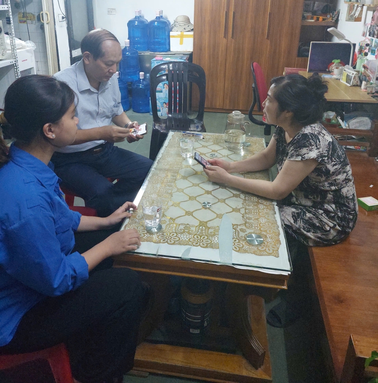Chuỗi hoạt động triển khai thực hiện Chỉ thị 11 của UBND Thành phố Hà Nội, lan tỏa sâu rộng phong trào “Bình dân học vụ số” đến từng tổ dân phố, hộ gia đình- Ảnh 14.