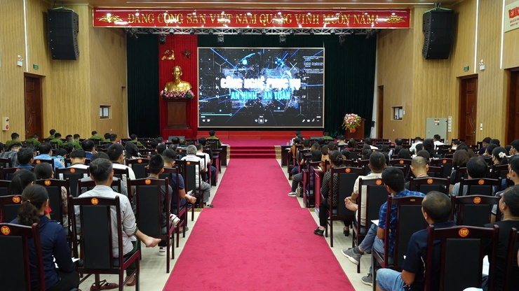 Xã Thanh Oai hướng dẫn khai báo, cập nhật thông tin cơ sở về phòng cháy, chữa cháy- Ảnh 1.