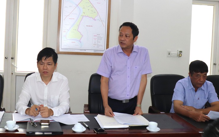 Ban chỉ đạo giải phóng mặt bằng Dự án đầu tư xây dựng cầu Ngọc Hồi và đường dẫn hai đầu cầu xã Bát Tràng giao ban tiến độ thực hiện nhiệm vụ- Ảnh 2.