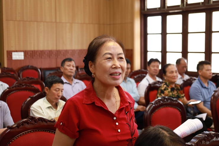 UBND xã Suối Hai đã tổ chức Hội nghị triển khai công tác bầu cử Trưởng thôn nhiệm kỳ 2025–2028.- Ảnh 5.