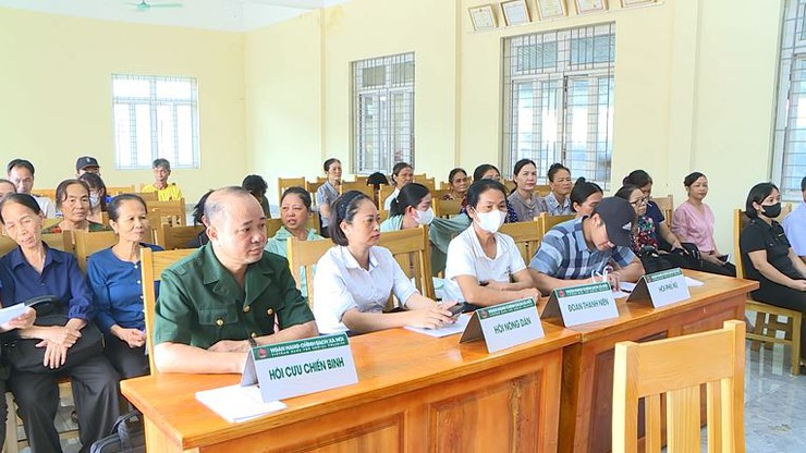 Ngân hàng Chính sách xã hội phát huy hiệu quả tại các điểm giao dịch thôn- Ảnh 1.