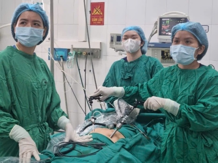 Bệnh viện Đa khoa Vân Đình triển khai nhiều kỹ thuật cao trong khám và điều trị cho người bệnh- Ảnh 1.