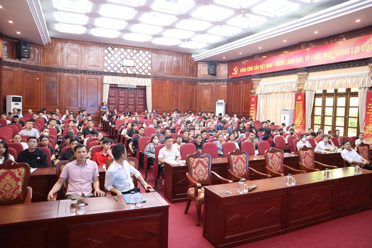 Phường Từ Liêm tập huấn quy định về An toàn thực phẩm cho các cơ sở kinh doanh dịch vụ ăn uống trên địa bàn phường - Ảnh 1.