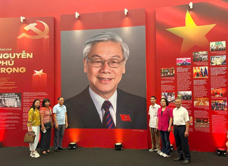 CHI BỘ TRUNG TÂM CHÍNH TRỊ KHU VỰC THANH TRÌ TỔ CHỨC SINH HOẠT CHUYÊN ĐỀ “TÌM HIỂU Ý NGHĨA LỊCH SỬ 80 NĂM QUỐC KHÁNH NƯỚC CỘNG HÒA XÃ HỘI CHỦ NGHĨA VIỆT NAM (02/9/1945 - 02/9/2025)”- Ảnh 2.