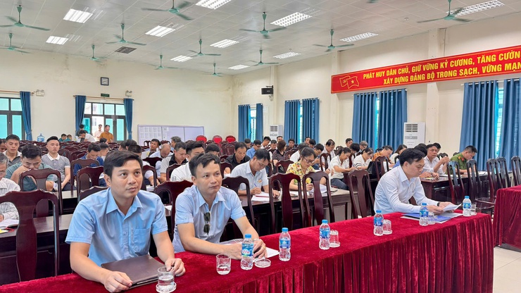 UBND xã Tam Hưng triển khai kế hoạch phúc tra, rà soát độ tuổi sẵn sàng nhập ngũ năm 2026- Ảnh 2.