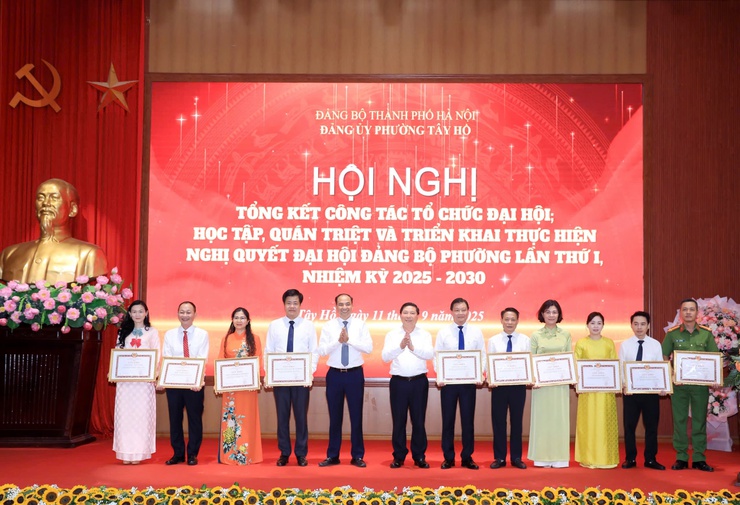 Tây Hồ: Tạo sự thống nhất cao trong nhận thức và hành động để nhanh chóng đưa Nghị quyết vào cuộc sống- Ảnh 3.