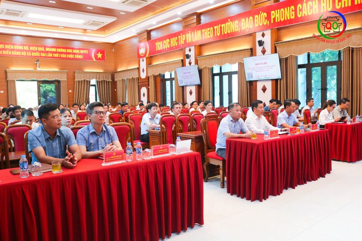 Xã Quốc Oai tổ chức Hội nghị quán triệt, học tập và triển khai thực hiện Nghị quyết Đại hội đại biểu Đảng bộ xã lần thứ I, nhiệm kỳ 2025 – 2030- Ảnh 1.