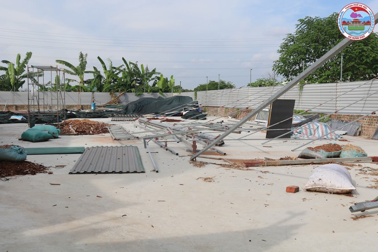 Đẩy mạnh tuyên truyền, vận động các hộ dân tự nguyên tháo dỡ công trình vi phạm về đất đai- Ảnh 2.