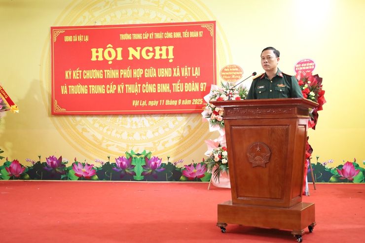 Hội nghị ký kết chương trình phối hợp giữa UBND xã Vật Lại với các đơn vị Quân đội trên địa bàn xã- Ảnh 10.