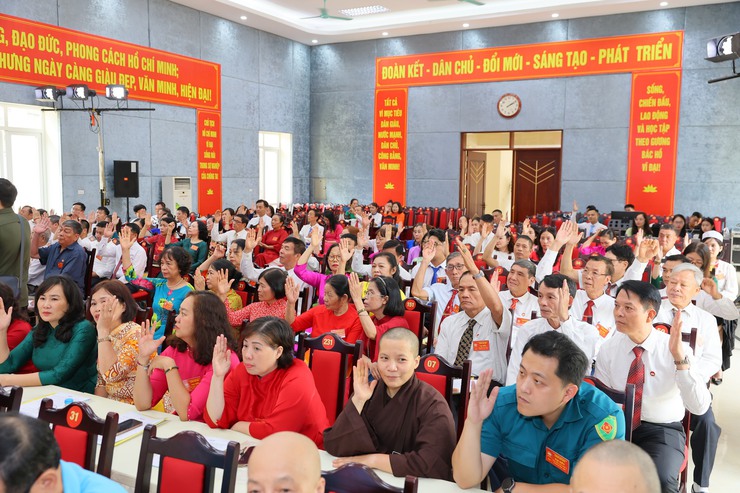 ĐẠI HỘI ĐẠI BIỂU MẶT TRẬN TỔ QUỐC VIỆT NAM PHƯỜNG VĨNH HƯNG LẦN THỨ I, NHIỆM KỲ 2025 - 2030 (PHIÊN THỨ NHẤT)- Ảnh 3.