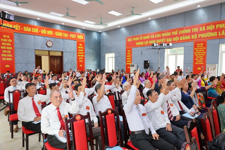 ĐẠI HỘI ĐẠI BIỂU MẶT TRẬN TỔ QUỐC VIỆT NAM PHƯỜNG VĨNH HƯNG LẦN THỨ I, NHIỆM KỲ 2025 - 2030 (PHIÊN THỨ NHẤT)- Ảnh 2.